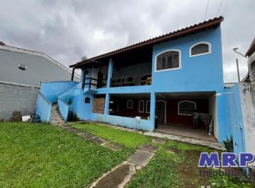 Foto 01 · Duas casas sobrado a venda em Ubatuba na Praia da Maranduba. 700 mts da Praia.