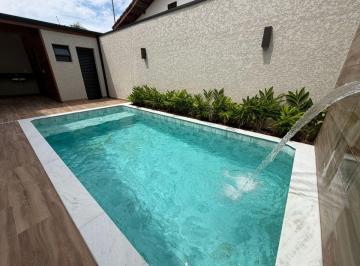 Casa de 3 quartos, Peruíbe · Casa na praia com 3 quartos em Peruíbe - R$ 890.000,00.