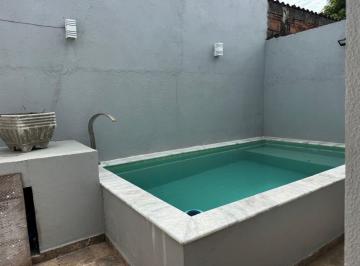Casa de 2 quartos, Peruíbe · Casa com 2 quartos e piscina em Peruíbe - R$ 300.000,00.
