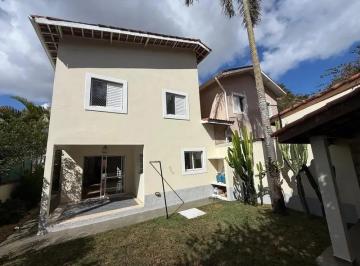 Casa de 3 quartos, Cotia · Casa de 356 m² com 3 quartos à venda no Condomínio Recanto das Flores