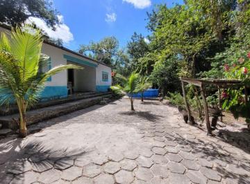 Rural de 3 quartos, Itanhaém · Chácara com 3 quartos e espaço para piscina em Itanhaém.