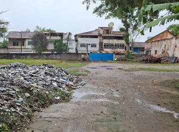 Terreno , Macaé · Terreno Centro com ótima localização