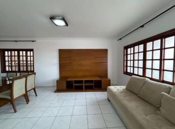 Casa de 2 quartos, Mogi das Cruzes · Casa de 400 m² com 2 quartos para aluguel na Vila Oliveira
