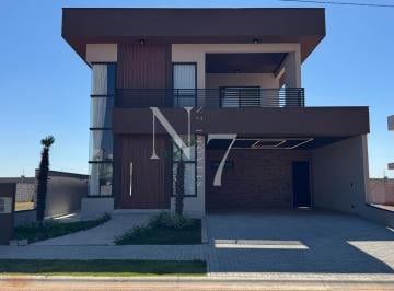 Casa · 255m² · 4 Quartos · 4 Vagas · Casa Nova de Alto Padrão em Condomínio Fechado com 4 Suítes.