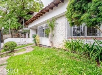 Casa · 200m² · 3 Quartos · 4 Vagas · Casa Térrea com 3 Dormitórios à Venda no Boa Vista