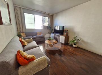 Apartamento · 90m² · 3 Quartos · 1 Vaga · Apartamento de três quartos, metrô São Francisco Xavier.