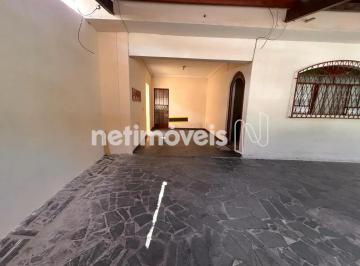 Entrada da garagem · Casa individual de 3 quartos à venda – 192 m²;