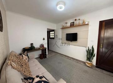 Comercial · 617m² · 7 Quartos · 3 Vagas · Casa Sobrado - Cidade Jardim - Jacareí - 7 Dormitórios - 617m² - Estuda Permuta.