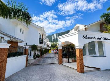 Casa · 73m² · 2 Quartos · 1 Vaga · Casa à venda na Armação do Pântano do Sul com área externa e churrasqueira