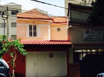 Comercial · 180m² · 3 Vagas · Casa comercial na Rua Doutor Alfredo Ellis, 72 • 180 m²