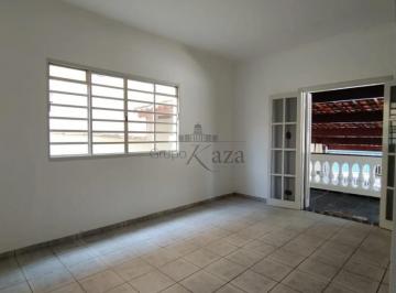 Comercial · 220m² · 4 Quartos · 3 Vagas · Casa Comercial - Jardim América - Jacareí - 4 Dormitórios - 220m².