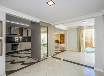 Imagem · Triplex com piscina e 4 quartos | 227m² | 3 vagas de garagem | Tingui