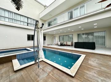Casa · 467m² · 4 Quartos · 2 Vagas · Casa 4 Quartos com 4 Suítes - Pedra Branca