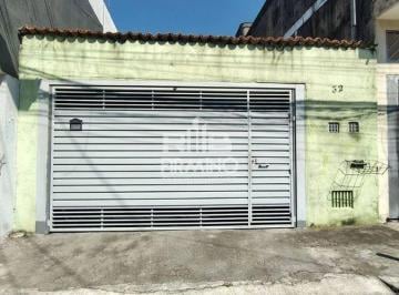 img0 · Duas casas com 1 quartos