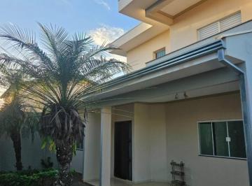Casa · 260m² · 4 Quartos · 4 Vagas · Sobrado para venda em Planalto Paraiso de 260.00m² com 4 Quartos, 1 Suite e 4 Garagens