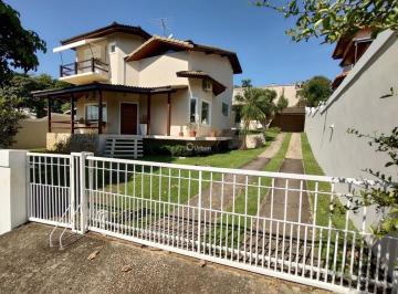 Casa · 285m² · 3 Quartos · 6 Vagas · Casa de Condomínio para venda e aluguel em Colina (caucaia Do Alto) de 285.00m² com 3 Quartos, 1 Sui
