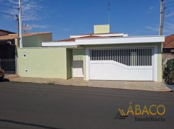 Casa · 225m² · 3 Quartos · 2 Vagas · Sobrado para alugar em Jardim Sao Carlos de 225.00m² com 3 Quartos, 1 Suite e 2 Garagens