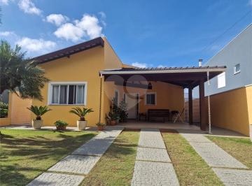 Casa · 170m² · 3 Quartos · 3 Vagas · Casa para venda em Bairro Inválido de 170.00m² com 3 Quartos, 2 Suites e 3 Garagens