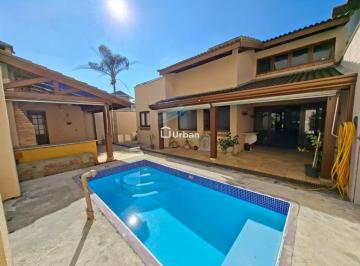 Casa · 284m² · 3 Quartos · 6 Vagas · Casa de Condomínio para venda e aluguel em Granja Viana de 284.00m² com 3 Quartos, 3 Suites e 6 Gara