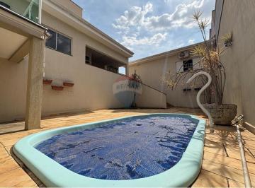 Casa · 185m² · 3 Quartos · 4 Vagas · Casa para venda em Vila Trujillo de 185.00m² com 3 Quartos, 1 Suite e 4 Garagens
