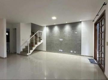 Casa de 3 quartos, Mogi das Cruzes · IMPERDIVEL – Lindo Sobrado Mobiliado com excelente Localização.