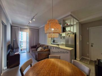 Apartamento · 62m² · 2 Quartos · 2 Vagas · Apartamento para alugar em Santa Terezinha de 62.00m² com 2 Quartos, 1 Suite e 2 Garagens