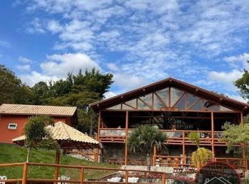 db1151e2e50e64a9babde23168f8028cdd58500a · Casa com 3 dormitórios à venda por R$ 1.802.000 - Arujá Country Club - Itaquaquecetuba/SP