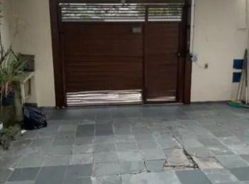 ce2b4cc362b34c7717fdcea710f978aa4911f34e · Casa com 3 dormitórios à venda por R$ 424.000 - Vila Nova Cintra - Mogi das Cruzes/SP