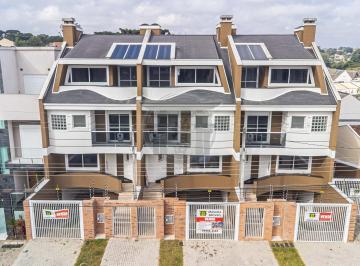Casa · 225m² · 4 Quartos · 3 Vagas · Casa de 225 m² com 4 quartos à venda em São Lourenço
