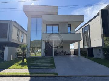 Casa · 299m² · Condomínio Caledônia Private VillagePertinho d