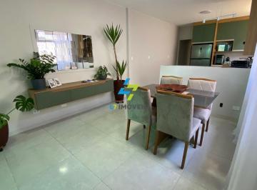 o8mnl42oduwntbkyju1n2mx_md · Casa com Piscina, 2 dormitórios, Garagem e Edícula