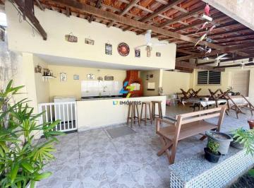 mmouogu2ogzjmjy2mwezn2u4_md · 🏡 Casa Térrea Isolada com Espaço, Conforto e Excelente Localização