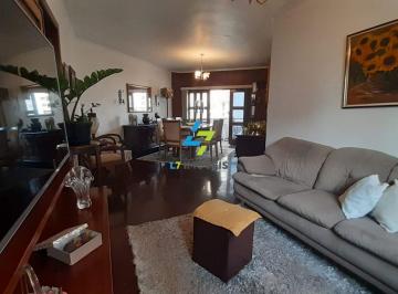 4b8iny2nmyxytyznmiwmtvl_md · Apartamento 3 dormitórios no Boa Vista com vaga demarcada.