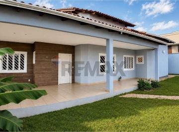 Casa · 374m² · 3 Quartos · 4 Vagas · Casa Térrea na Rua do Jockey 800m² de Terreno 374m² Construídos 3 Suítes Escriturada Residen