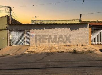 Casa · 133m² · 8 Quartos · 2 Vagas · QNM 9 Conjunto E Casa para Venda em Ceilândia Sul, DF - Ótimo Preço