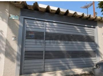 Casa · 142m² · 3 Quartos · 2 Vagas · Casa no Jardim Santo Elias: Conforto e Oportunidade