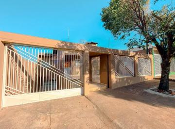 Casa · 144m² · 3 Quartos · Casa à venda no Jardim Itaparica em Região Norte de Londrina