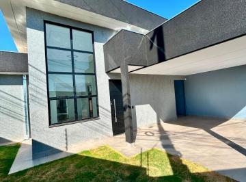 Casa · 148m² · 3 Quartos · 2 Vagas · Casa 03 Quartos, sendo uma Suíte localizada no bairro Tangará - Anápolis -GO