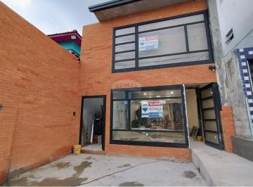 Comercial · 134m² · 2 Vagas · Ponto Comercial - Locação 134 m²