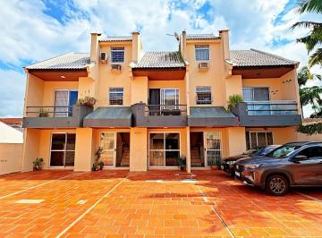 Apartamento · 79m² · 3 Quartos · 1 Vaga · Apto semimobiliado 5 quadras do espigão de Caiobá