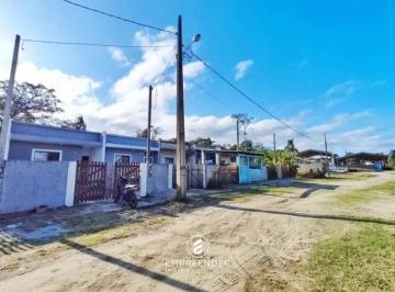 Casa · 51m² · 2 Quartos · 1 Vaga · Casa com 2 quartos em Canoas em Pontal do Paraná.