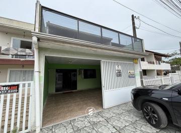Casa · 99m² · 3 Quartos · 2 Vagas · Sobrado quadra mar 03 dormitórios Monções