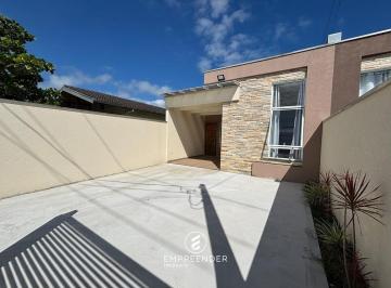Casa · 88m² · 3 Quartos · 2 Vagas · Casa mobiliada com piscina perto do mar