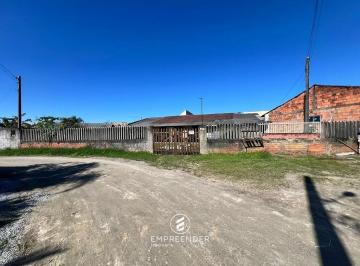 Casa · 357m² · 2 Quartos · Casa com terreno amplo e otima localização!
