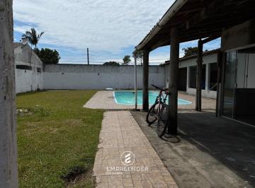 Casa · 80m² · 2 Quartos · 1 Vaga · Casa com terreno de frente para rodovia Ipanema