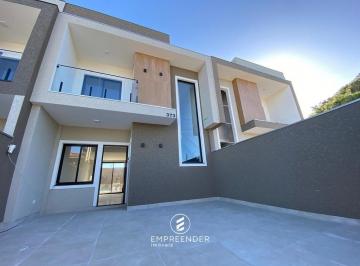 Casa · 110m² · 3 Quartos · 2 Vagas · Sobrado a venda faixa mar praia de leste