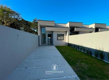 Casa · 62m² · 2 Quartos · 1 Vaga · Casa a venda com espaço de terreno em Matinhos
