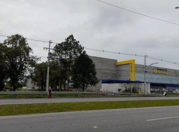Terreno · 968m² · Terreno em em área comercial Praia de Leste