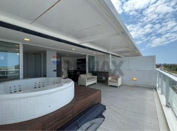 Apartamento · 70m² · 1 Quarto · 1 Vaga · FLAT COBERTURA com 70 m² À BEIRA MAR DE INTERMARES COM JACUZZI
