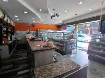 Comercial · 600m² · 6 Vagas · Prédio inteiro à venda em Centro - SP